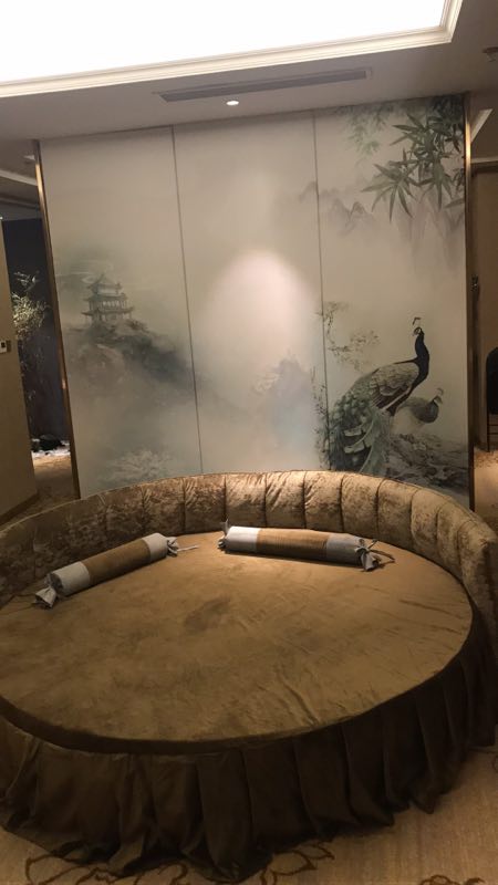 昨晚跟同事去了相城区日式会所,来关爱自己享受梦幻生活!